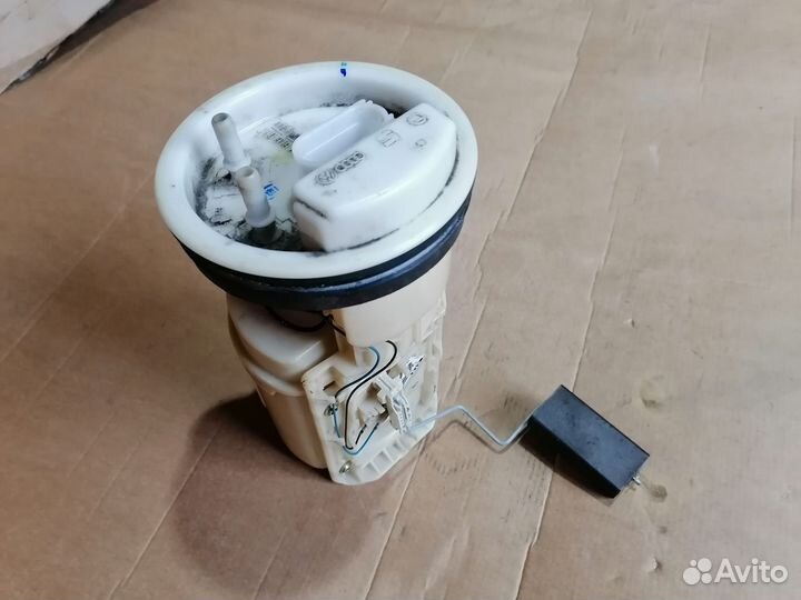 Топливный насос VW Golf 4,VAG 1J0919051H