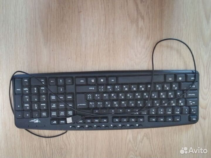 Монитор LG 27