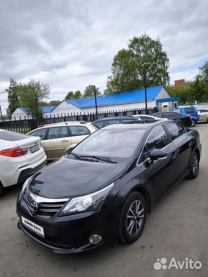 Toyota Avensis 1.8 МТ, 2012, 277 000 км