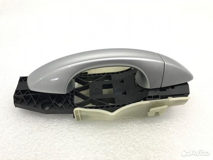 Ручка двери внешняя задняя правая Skoda Octavia