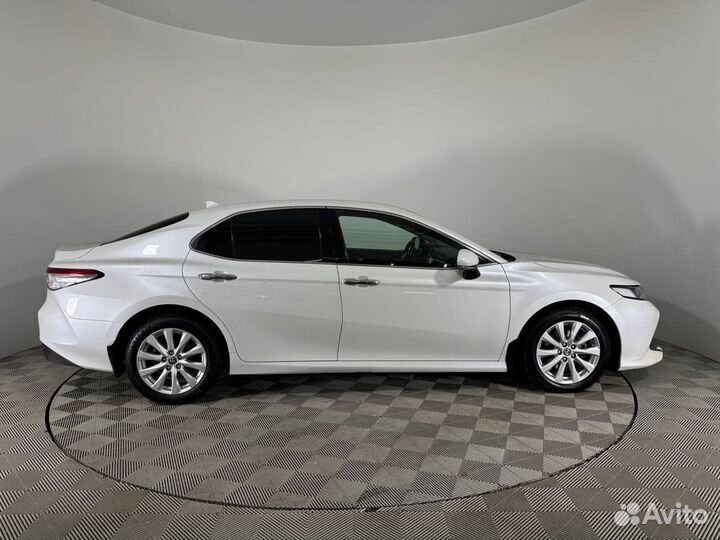 Toyota Camry 2.5 AT, 2020, 115 000 км