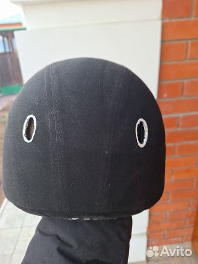 Шлем для конного спорта