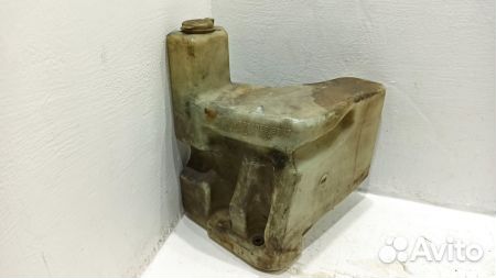 Бачок омывателя Мерседес