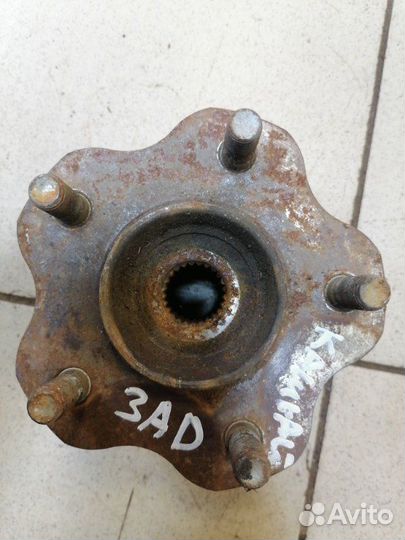 Ступица задняя Nissan Qashqai J10