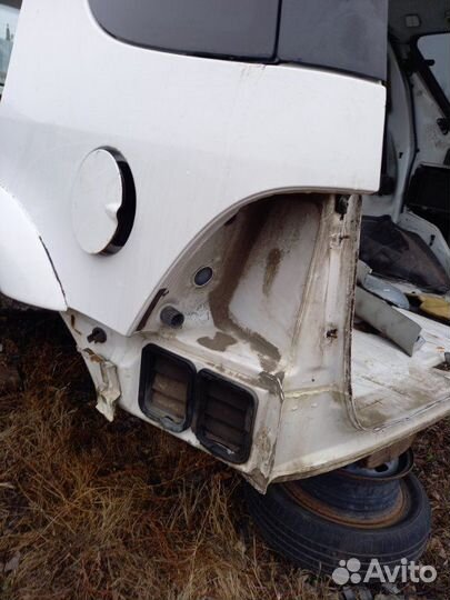 Крыло заднее левое Mercedes-Benz M-Class W163 M112