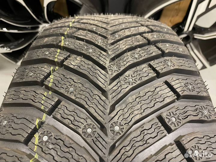 Michelin X-Ice North 4 215/60 R16 99T