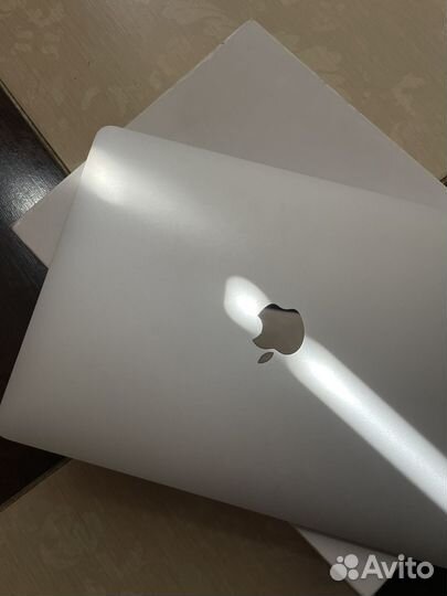 Macbook air 13