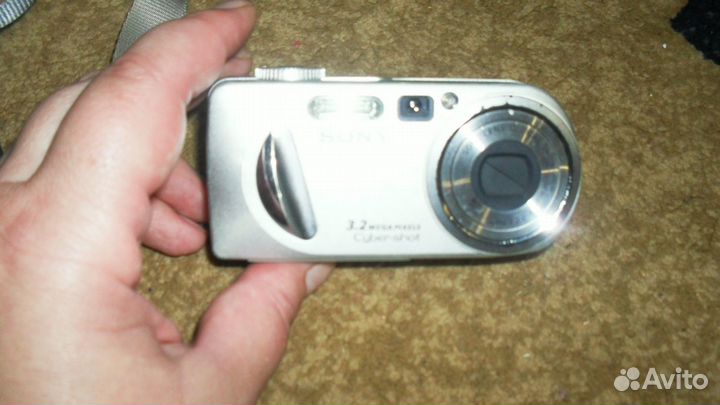 Фотоаппараты и видеокамеры старые