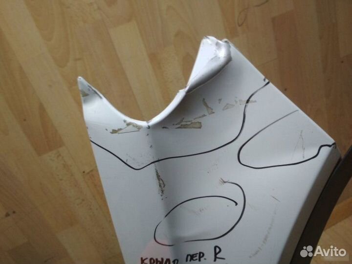 Крыло Mercedes Benz X 156