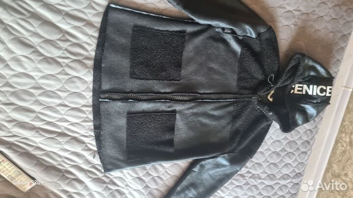 Демисезонная куртка для девочки