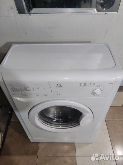 Стиральная машина indesit