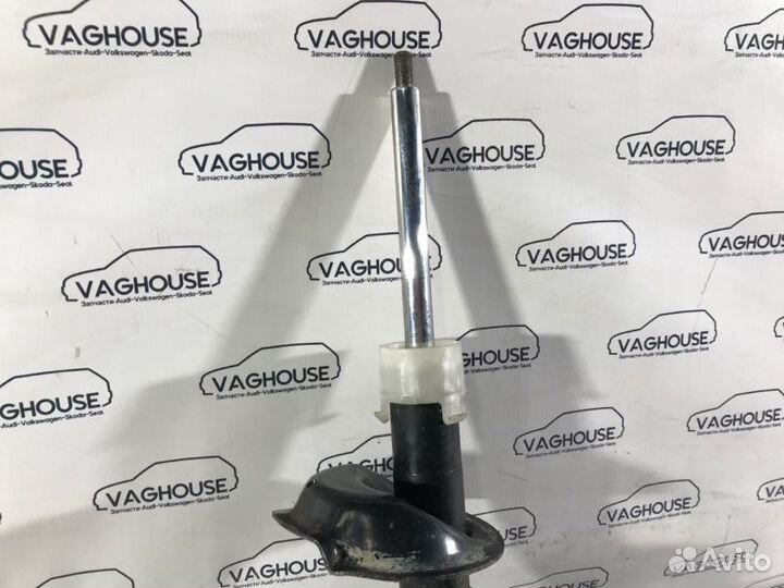 Амортизатор левый Ford Focus MK 1 1.8 2000