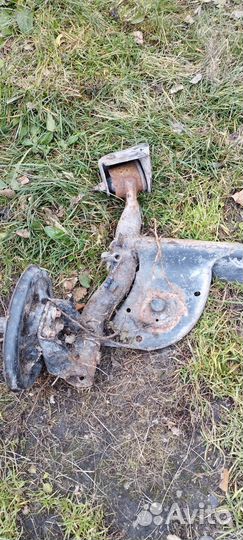 Балка задняя Рено Логан 1