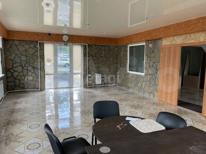 Сдам помещение свободного назначения, 300 м²