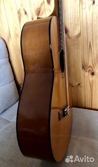 Классическая гитара yamaha C40