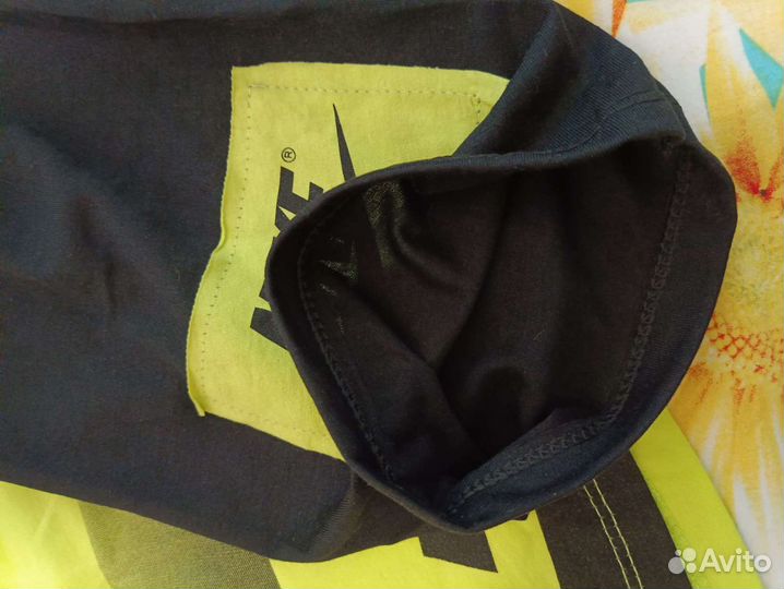Костюм на 4-6 лет в наличии