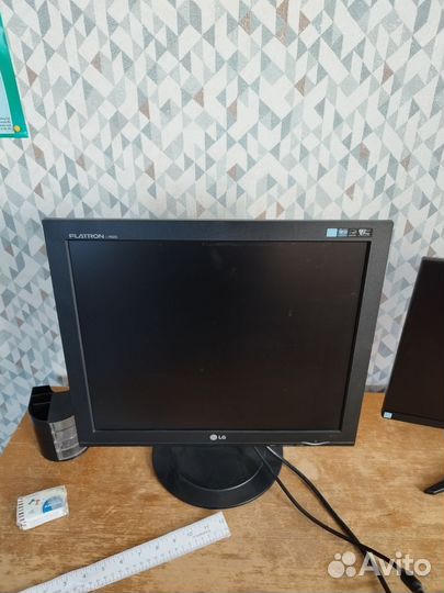 Монитор LG flatron