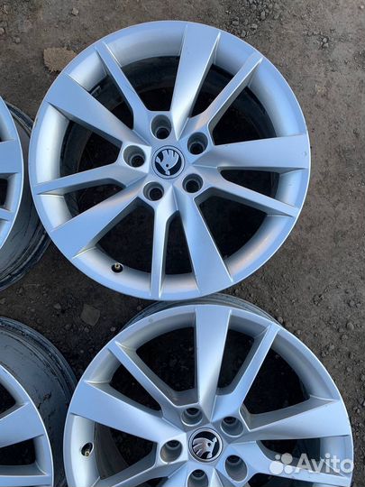 Литье R17 5/112 Original Skoda Borbet