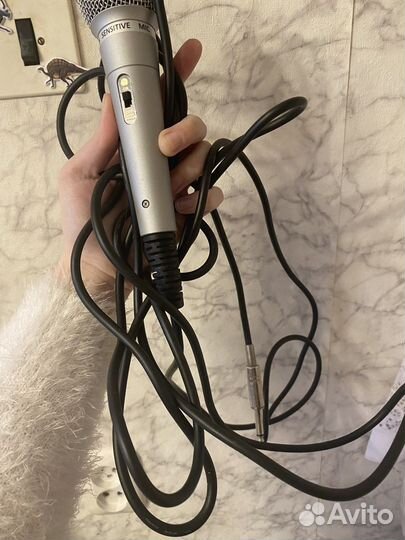 Микрофон для караоке high sensetive mic