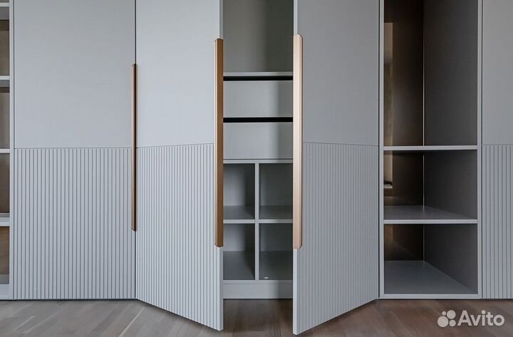 Шкаф / шкаф - купе
