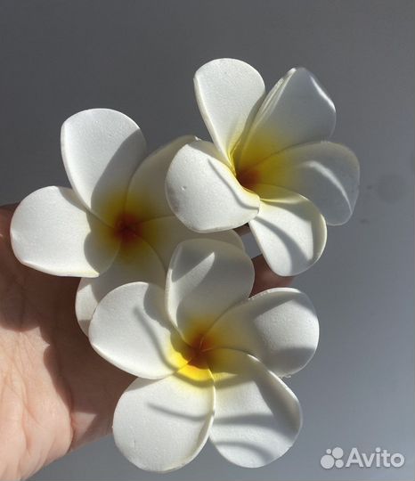 Цветок на голову