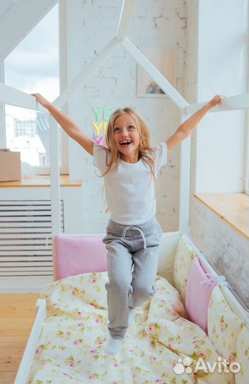 Кровать домик с ящиками