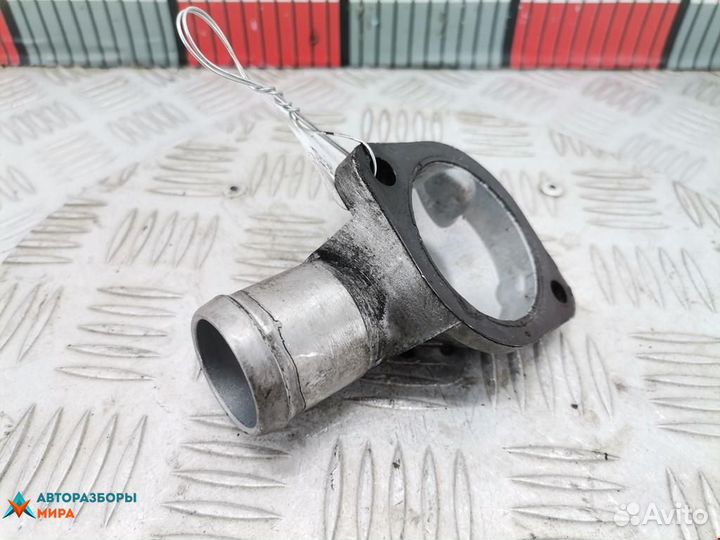 Корпус термостата Kia Sportage 2006 2561327000