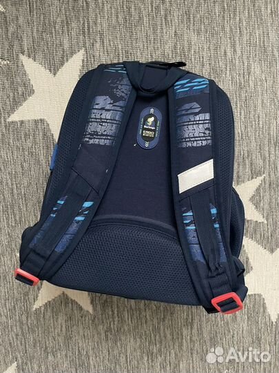 Портфель школьный для мальчика