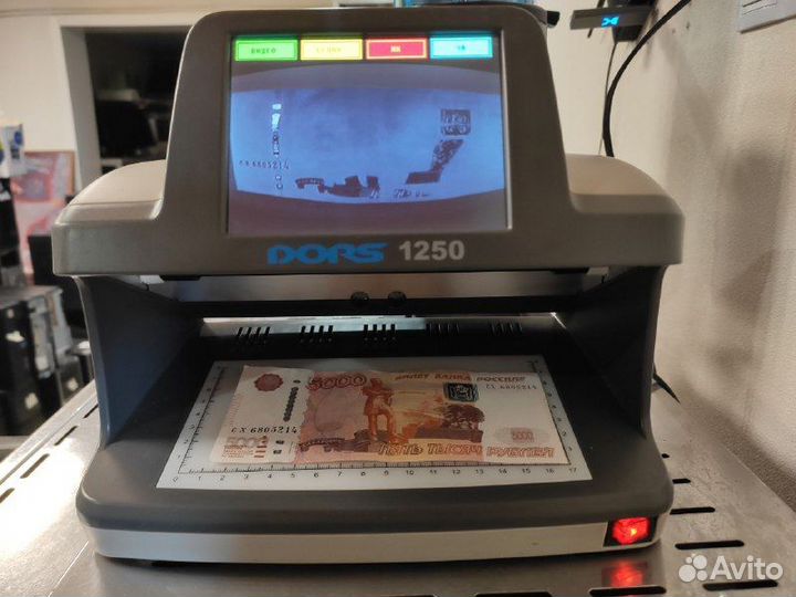 Просмотровый детектор банкнот dors 1250