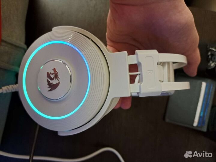 Игровые наушники