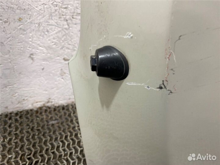 Крыло Mitsubishi Endeavor, 2006