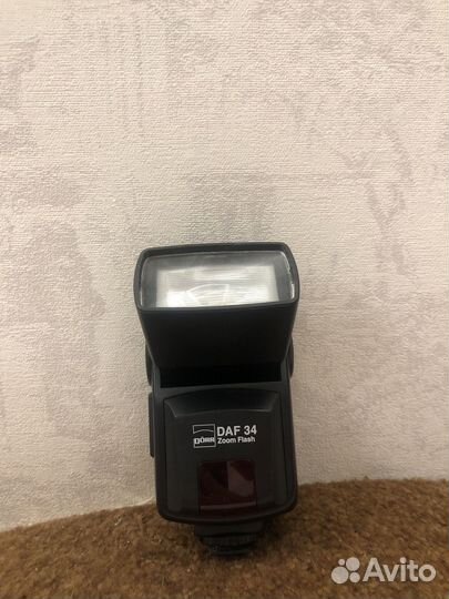 Фотоопарат Canon EOS 550D