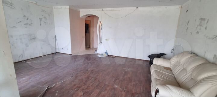 4-к. квартира, 138 м², 5/6 эт.