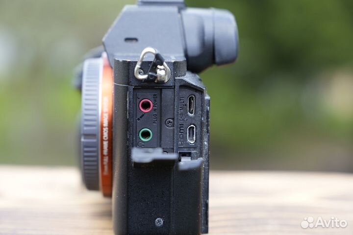 Беззеркальная камера Sony A7M2, полный кадр