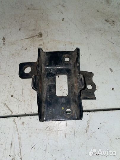 Кронштейн кпп Hyundai Solaris хэтчбек G4FA 2011