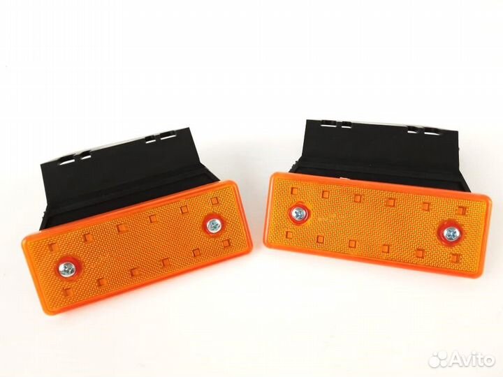 Фонари габаритные с кронштейном светодиодные 24В