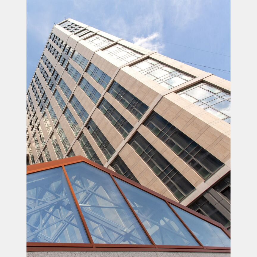 3-к. квартира, 140 м², 10/23 эт.