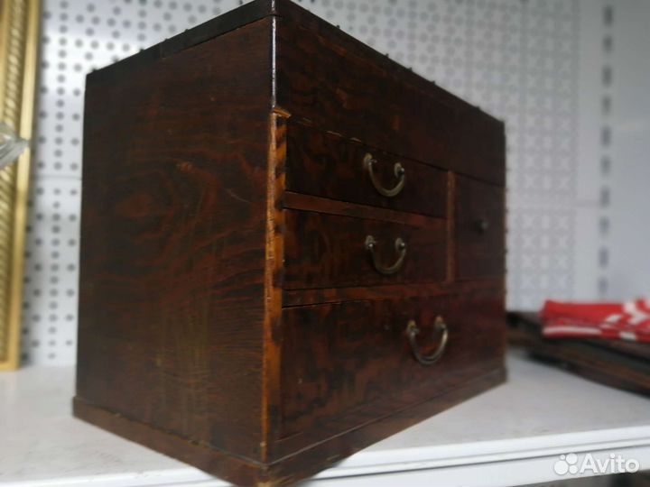 Шкатулка старинная