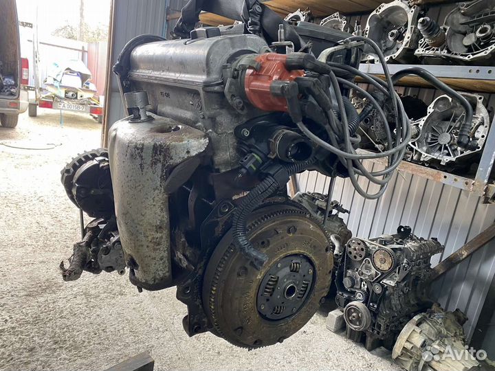 Двигатель skoda octavia 1.6 бензин AEE 2000