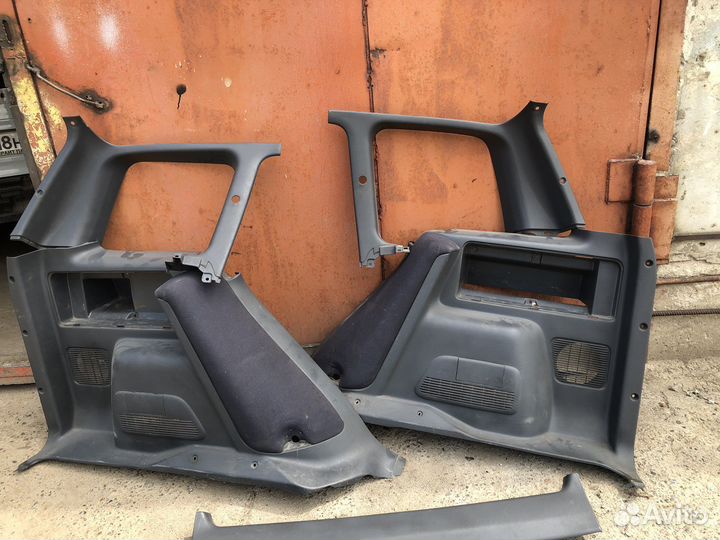 Пластик салона багажника toyota rav4 1 xa10