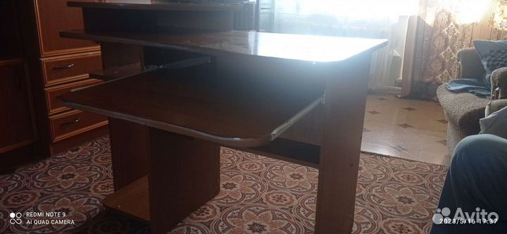 Компьютерный стол