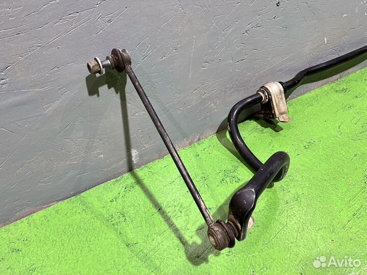 Стабилизатор поперечной устойчивости Renault