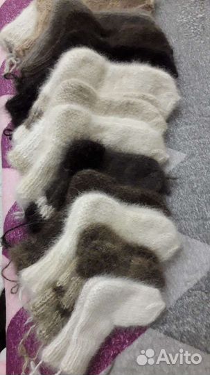 Из собачьего пуха носки,варежки,шарфы,пояса