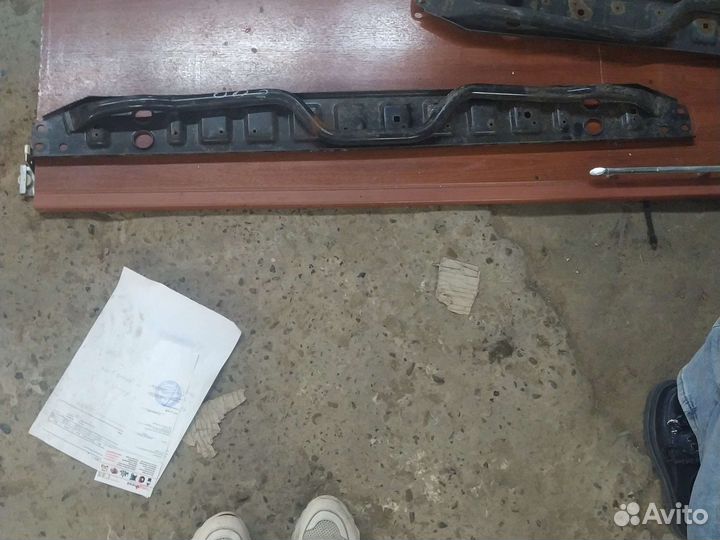 Абсорбер бампера переднего Land Rover Range Rover