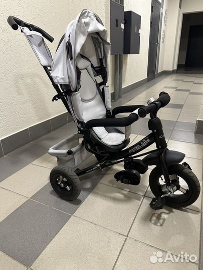 Детский трехколесный велосипед