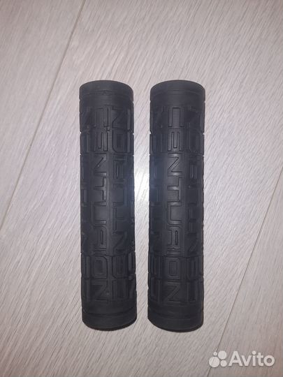 Грипсы Centurion