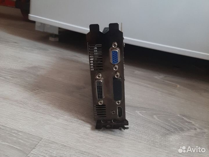 Видеокарта asus GeFoce GTX 750 Ti 2гб