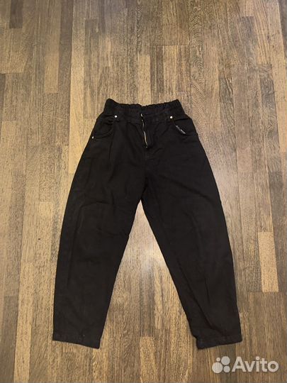 Джинсы широкие