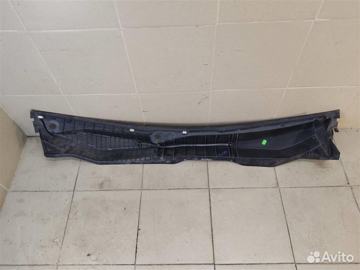 Решетка стеклоочистителей Opel astra H 2010