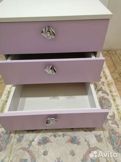 Тумбочка камодик